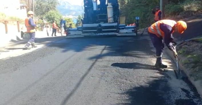 La municipalidad realizó un trabajo de asfaltado en las calles Perito Moreno, Los Pañiles y Los Lupines